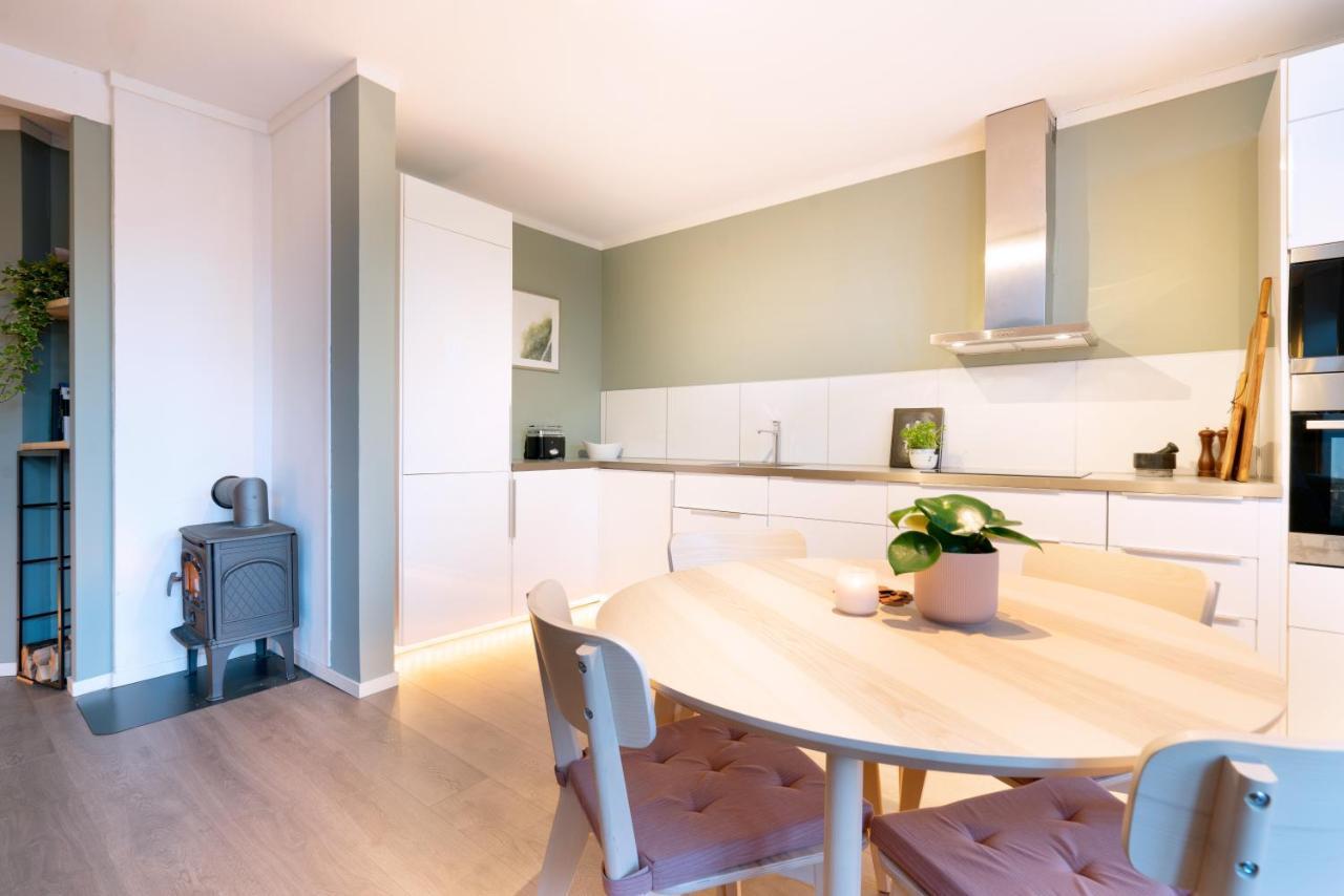 The Golden Lion Street Getaway Apartment ทรอนด์เฮม ภายนอก รูปภาพ